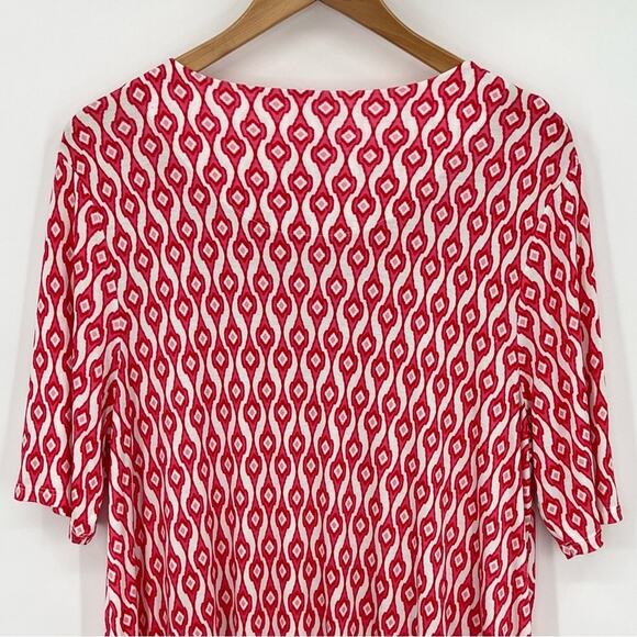 Chico’s blouse XL red white geometric print high low hem short sleeve tunic top - Picture 5 of 6